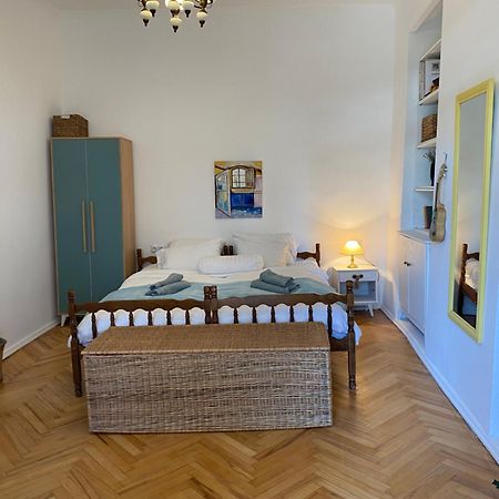 Old Tbilisi City Center, Two - Room Apartment 外观 照片