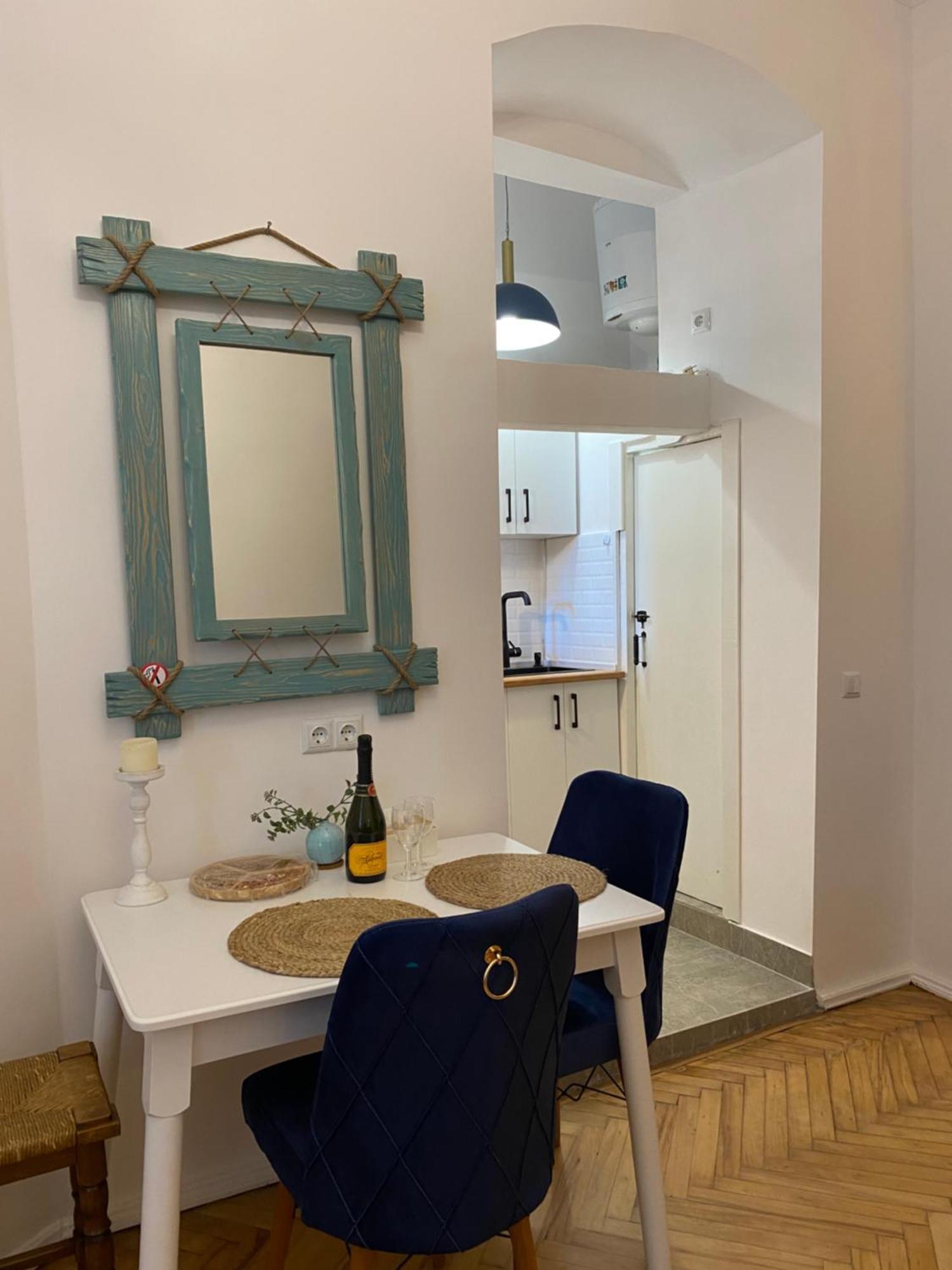 Old Tbilisi City Center, Two - Room Apartment 外观 照片